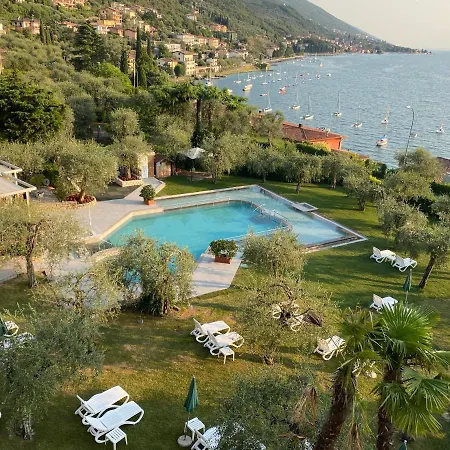 Hotel Baia 4*